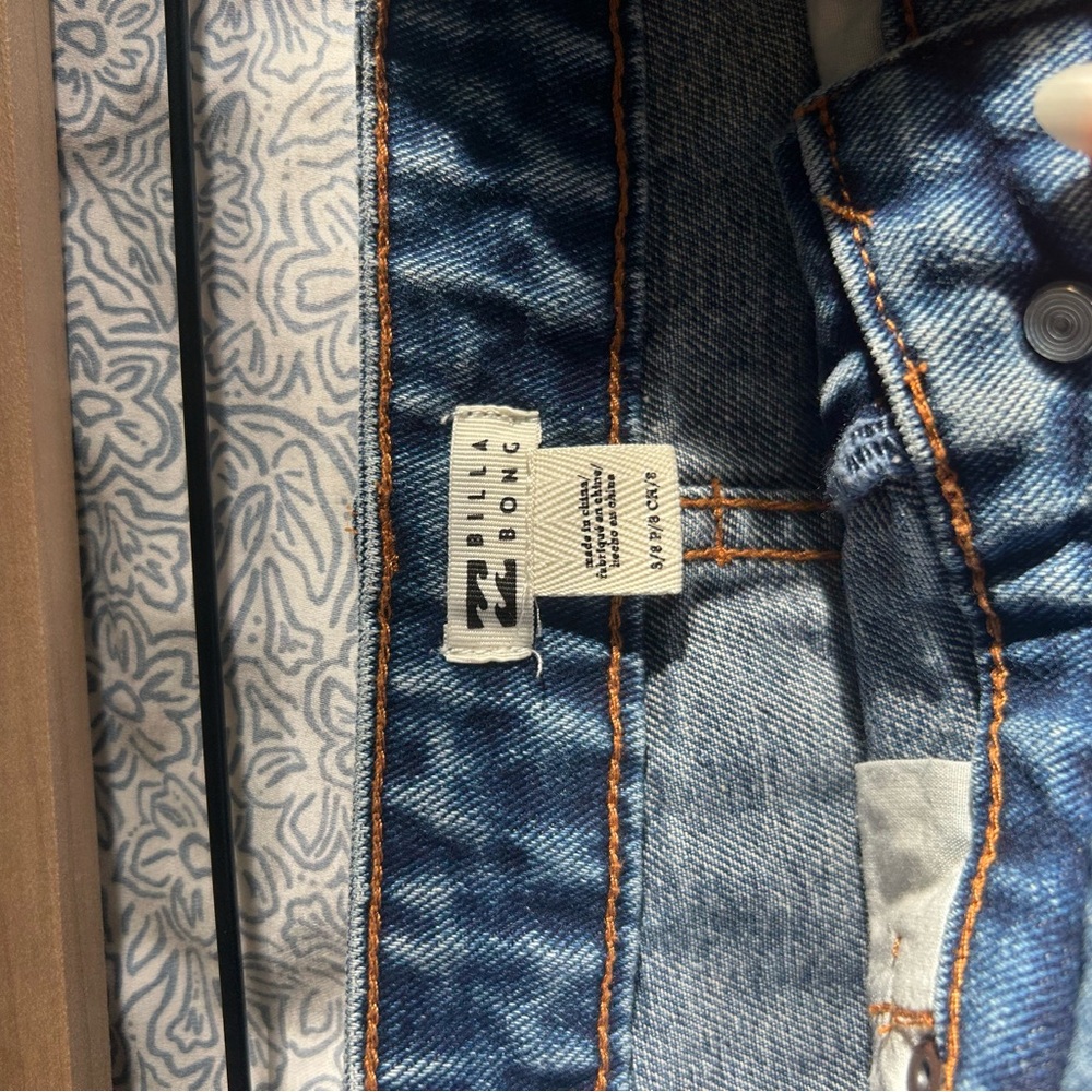 Billabong Denim Skirt - Picture 3 of 3
